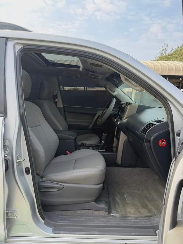 Toyota Prado TXL 2013 - GCC Specs - Well Maintained