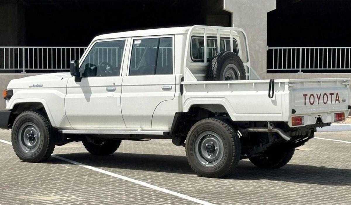 Toyota Land Cruiser Pick Up LAND CRUISER LC79 DC 4.2L V6 DIESEL MT-3-3