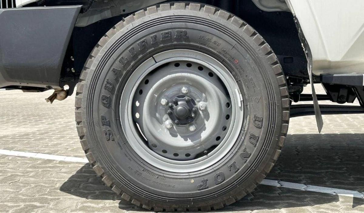 Toyota Land Cruiser Pick Up LAND CRUISER LC79 DC 4.2L V6 DIESEL MT-15-15