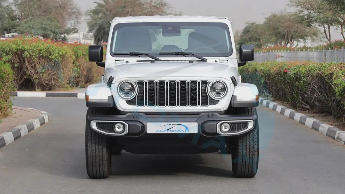 2025 JEEP WRANGLER UNLIMITED SAHARA I4 2.0T 4X4 GCC 0Km With 3 Years Or 60K km Warranty-3-3