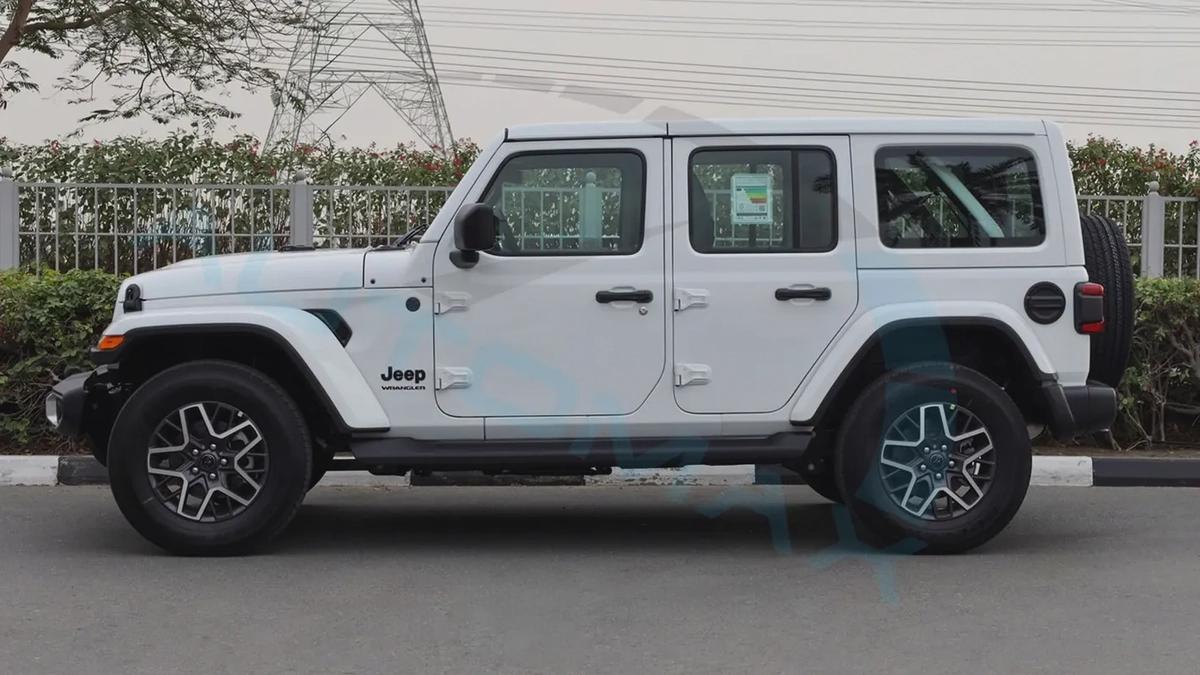 2025 JEEP WRANGLER UNLIMITED SAHARA I4 2.0T 4X4 GCC 0Km With 3 Years Or 60K km Warranty-19-19