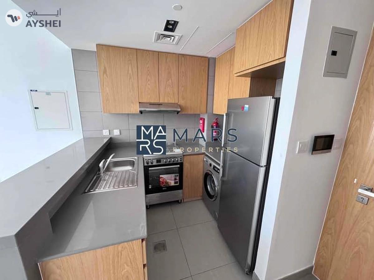 Spacious one bedroom with kitchen appliances and all facilities available for rent in Al Mamsha-10-10