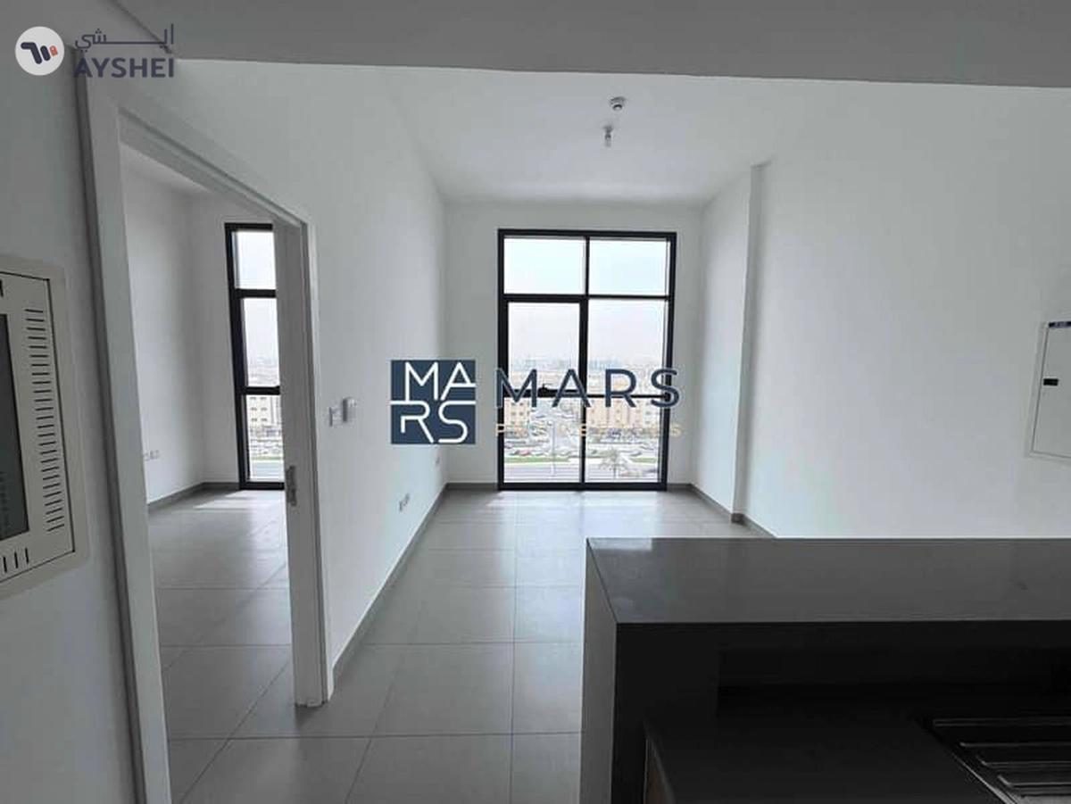 Spacious one bedroom with kitchen appliances and all facilities available for rent in Al Mamsha-11-11