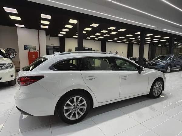 Mazda 6 Wagon Gcc