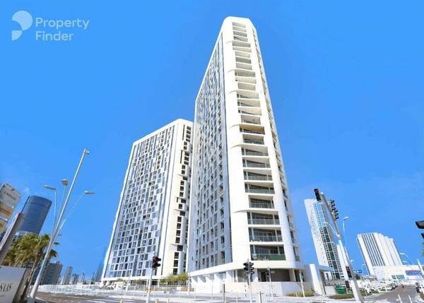 2BR w Balcony | Sea View | Great Location