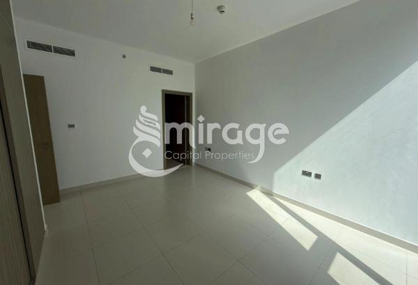 2BR w Balcony | Sea View | Great Location