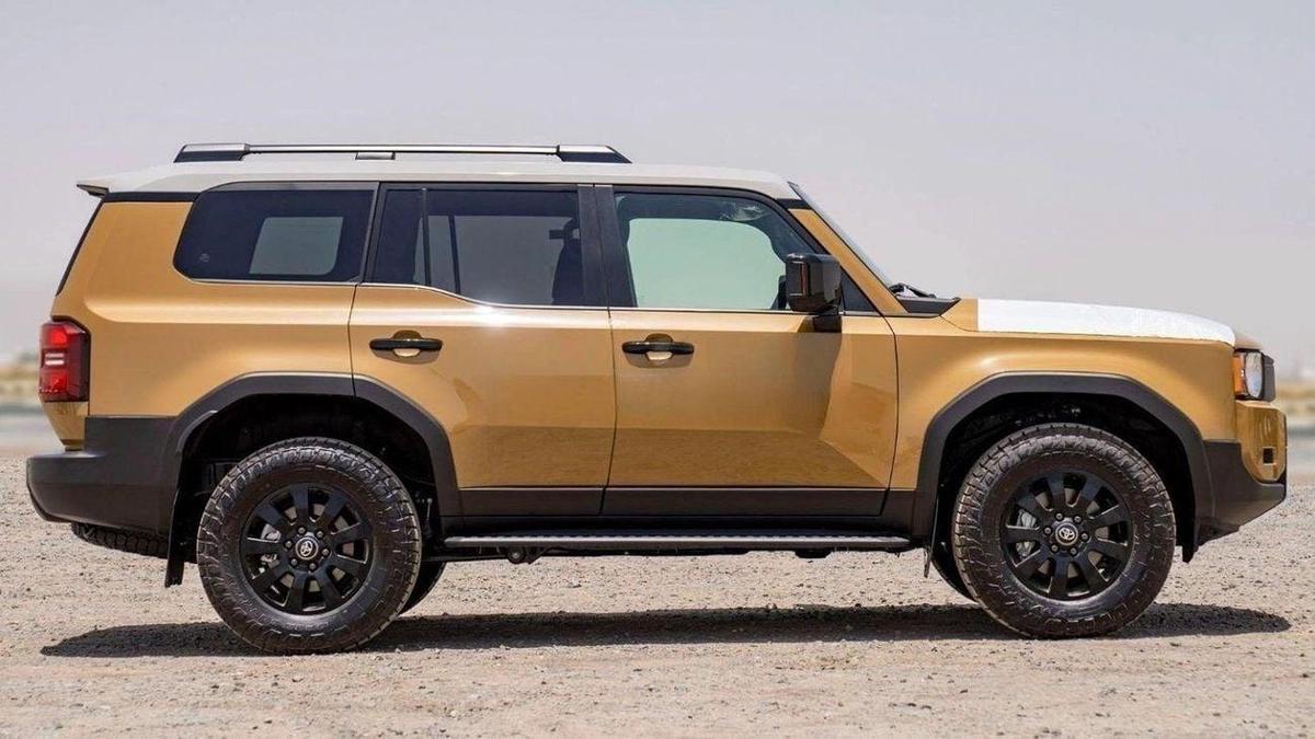 Toyota Prado TOYOTA PRADO 250 2.4P AT FIRST EDITION MY2025 – SAND & GREY ROOF-2-2