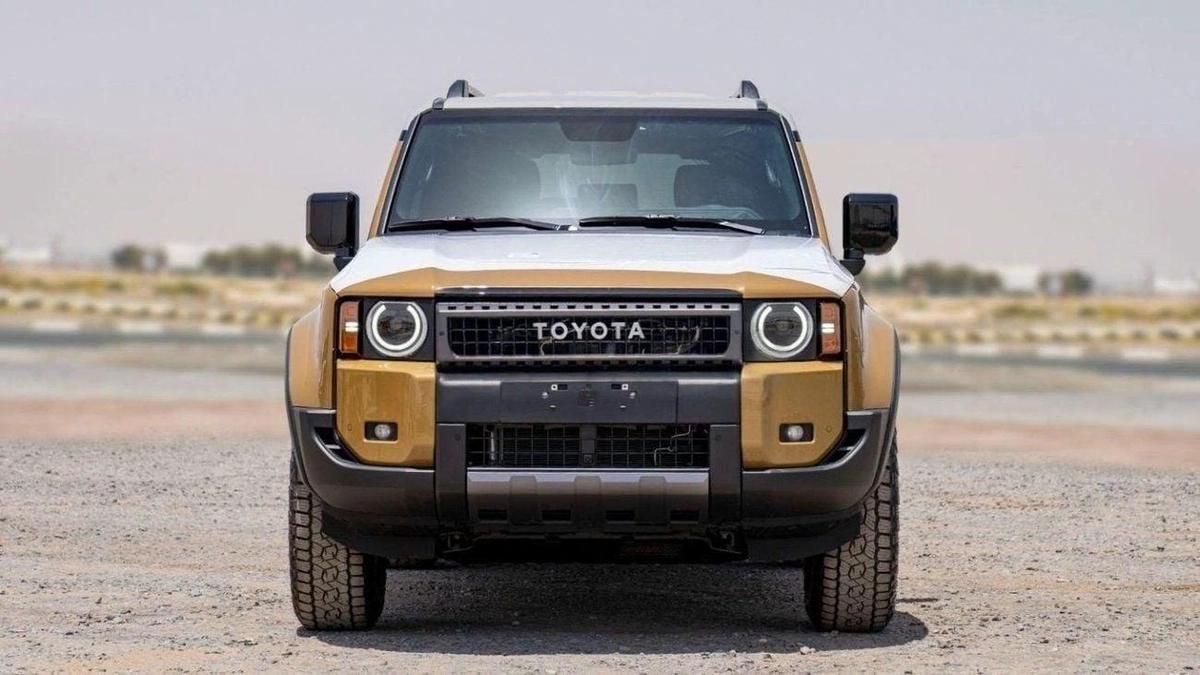 Toyota Prado TOYOTA PRADO 250 2.4P AT FIRST EDITION MY2025 – SAND & GREY ROOF-3-3