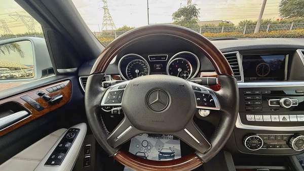 2014 Mercedes GL500 4Matic | G.C.C Spec