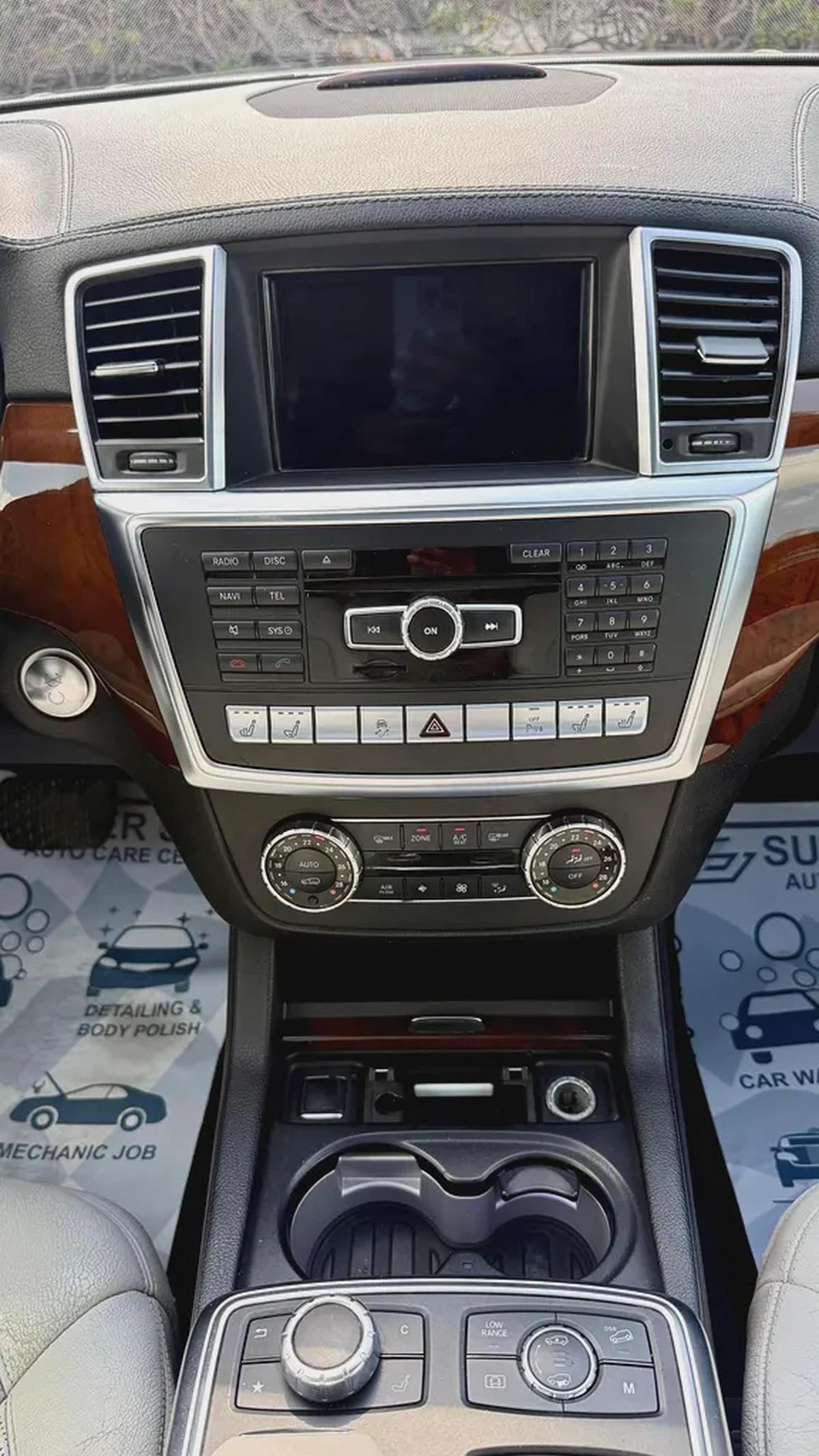2014 Mercedes GL500 4Matic | G.C.C Spec-14-14