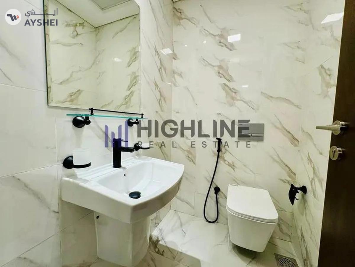 Prime location | Kitchen Equipped | Brand New-13-13