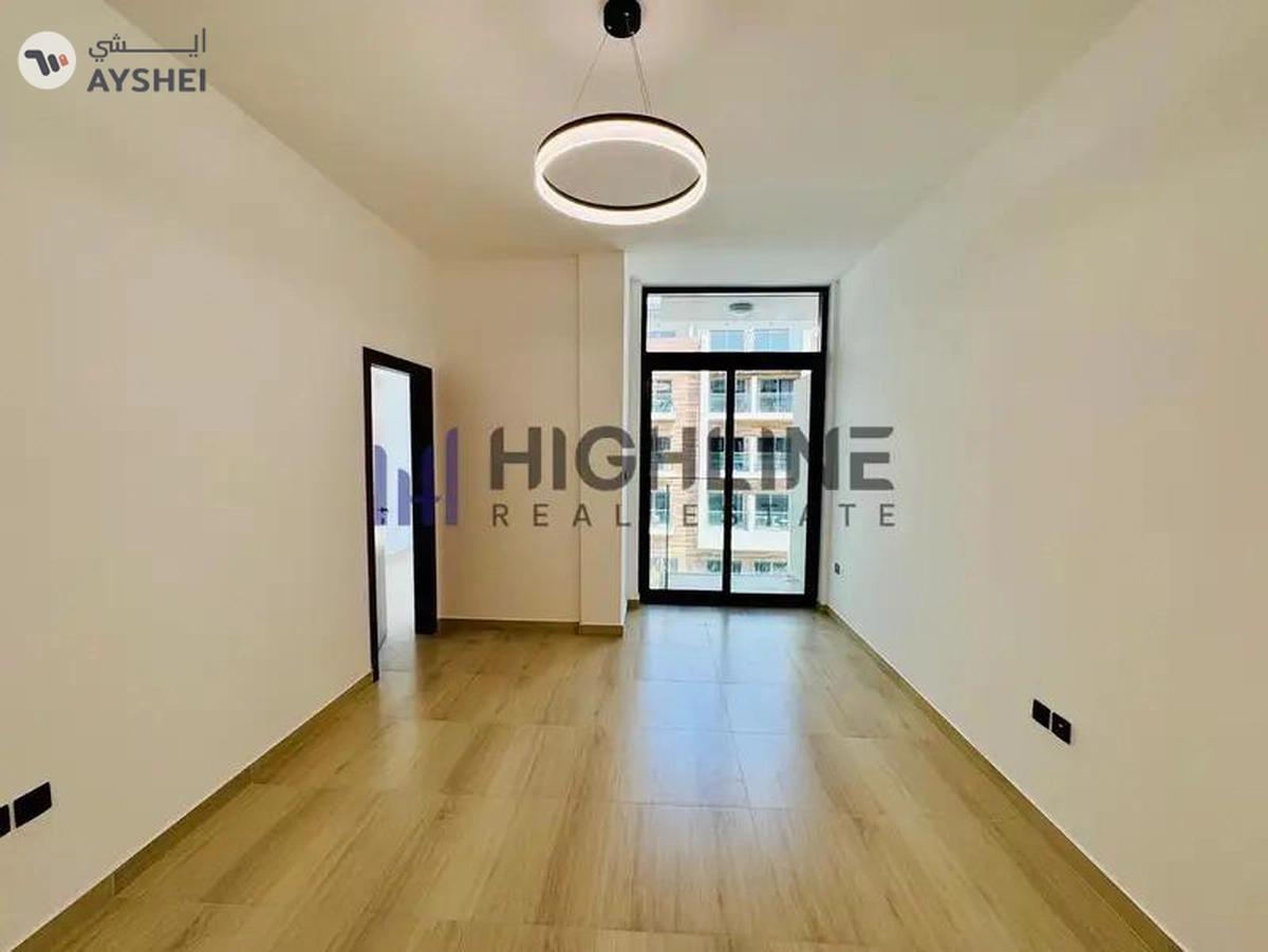 Prime location | Kitchen Equipped | Brand New-5-5