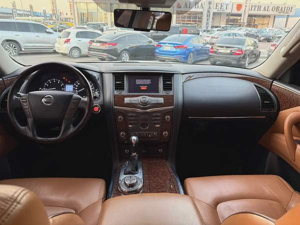 Nissan Patrol Le Titanium GCC