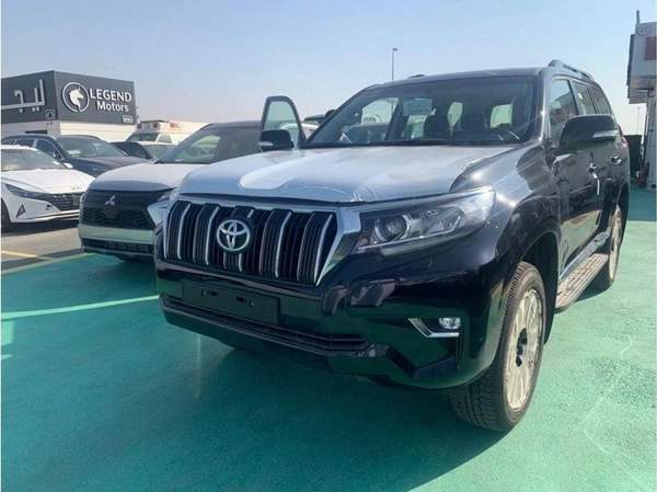 Toyota Prado 2023 new TOYOTA PRADO 2700CC VXR FULL OPTION PETROL AUTOMATIC ZERO KM