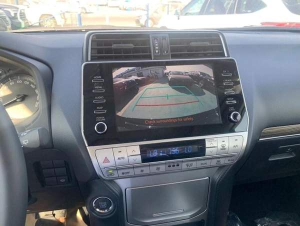 Toyota Prado 2023 new TOYOTA PRADO 2700CC VXR FULL OPTION PETROL AUTOMATIC ZERO KM
