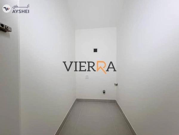 Prime Location l Ready To Move l Huge Plot