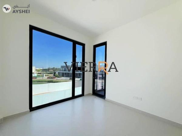 Prime Location l Ready To Move l Huge Plot