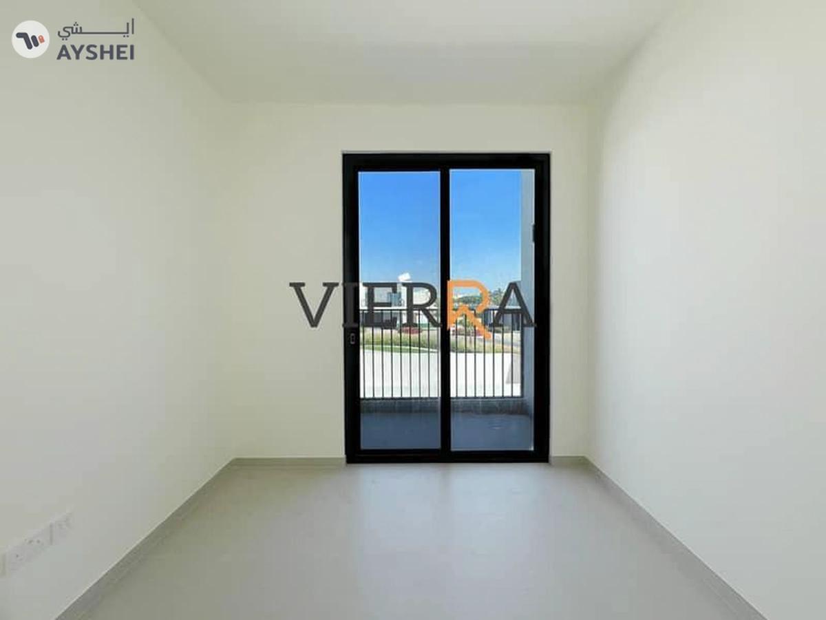 Prime Location l Ready To Move l Huge Plot-2-2