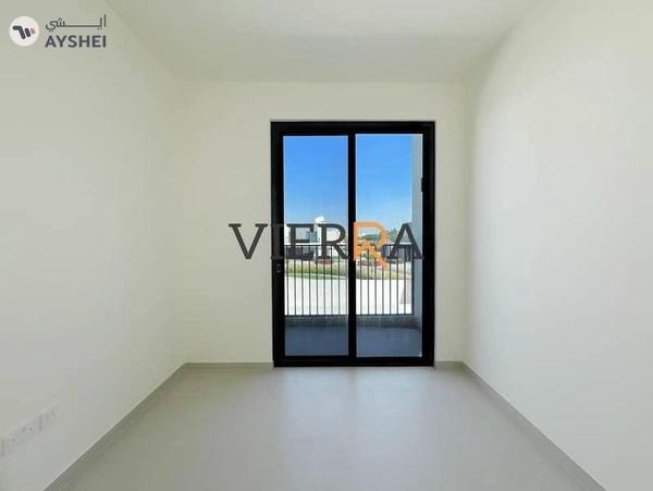 Prime Location l Ready To Move l Huge Plot