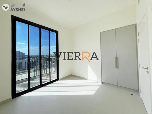 Prime Location l Ready To Move l Huge Plot