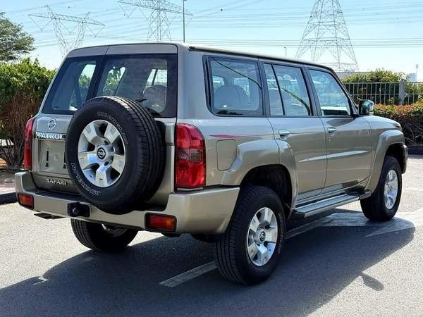 **2017**GCC SPEC NEAT AND CLEAN LESS KILOMETER