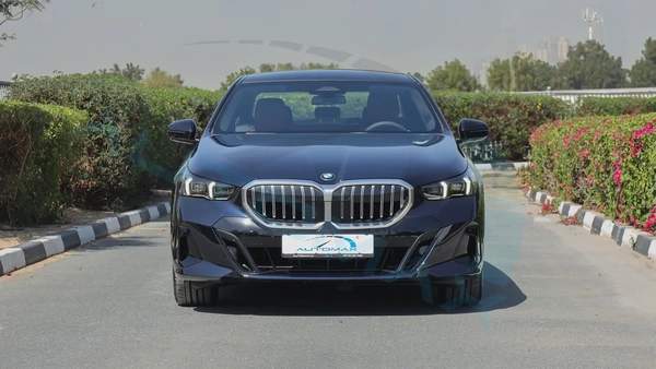 ( Only For Export ) 2026 BMW 5-Series 530i M 2.0T RWD BRAND NEW