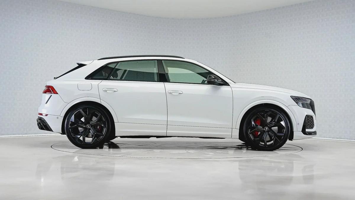 Special Offer | AED 4,719 PM | B+O Sound, Up to 3 YR Warranty Service | RSQ8-3-3