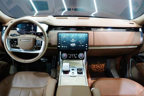Land Rover Range Rover Vogue SV LWB 2023