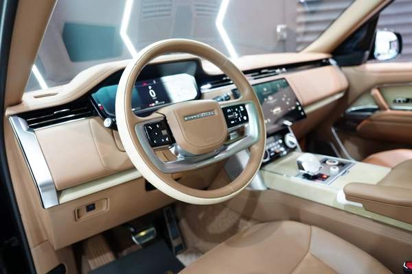 Land Rover Range Rover Vogue SV LWB 2023