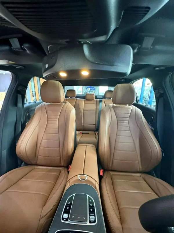 2023 MB E300 AMG KIT // LOW MILAGE //