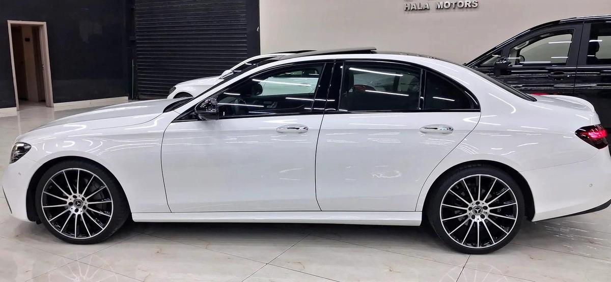 2023 MB E300 AMG KIT // LOW MILAGE //-3-3