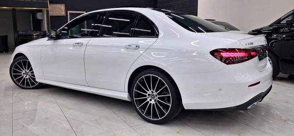 2023 MB E300 AMG KIT // LOW MILAGE //