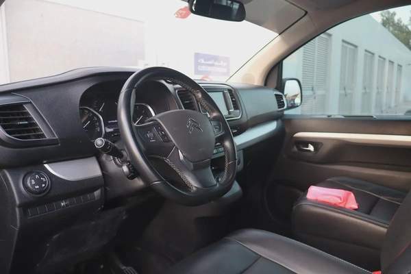 Citroën SpaceTourer 2023 – GCC Specification - Original Paint