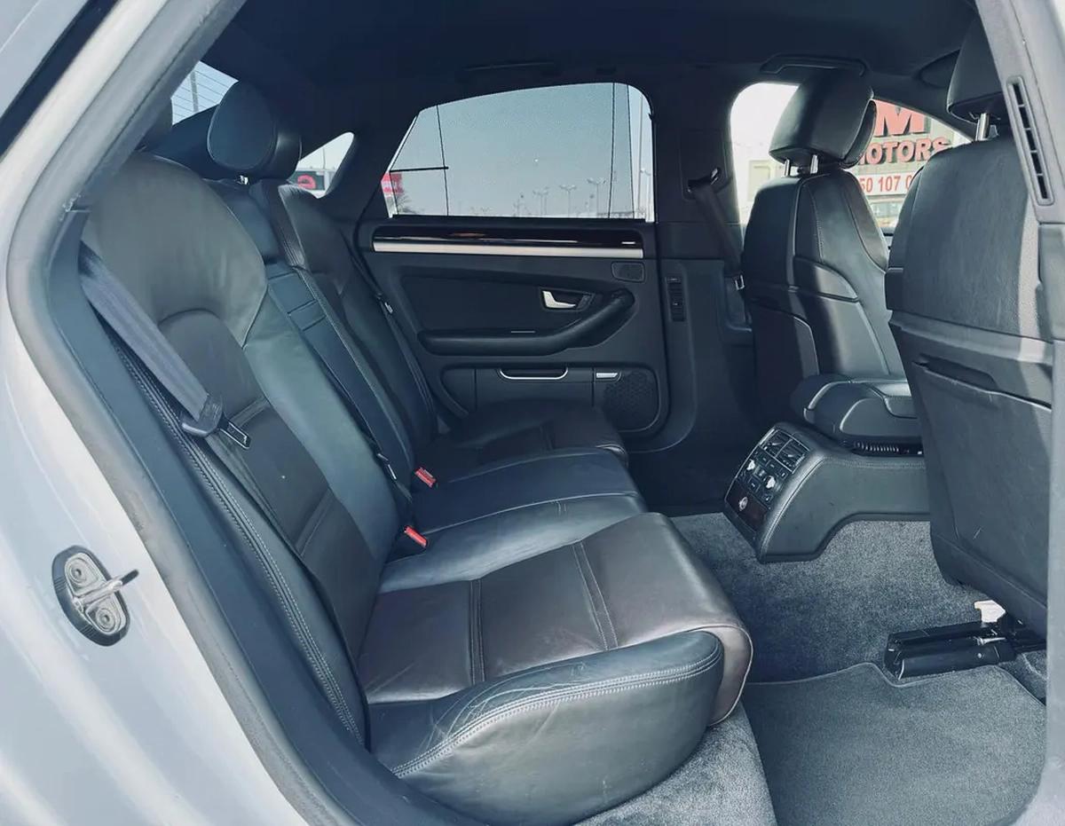 AUDI A8L - 4.2 LTR l 2009 l 98,000KM l CLEAN TITLE l JAPAN IMPORT-12-12