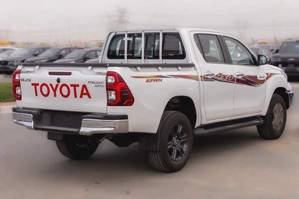New 2026 Toyota Hilux Double Cab GLX - GCC Specs - Ready for Anything!