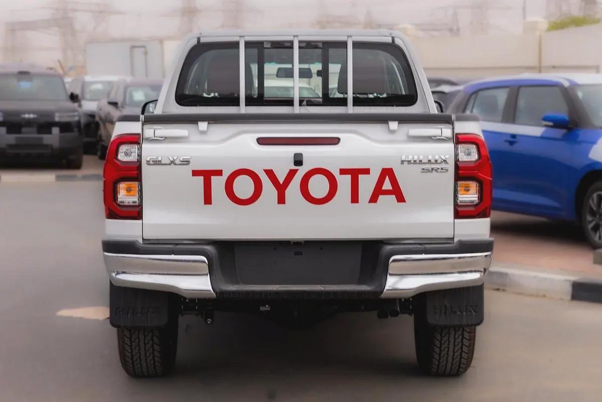 New 2026 Toyota Hilux Double Cab GLX - GCC Specs - Ready for Anything!-3-3