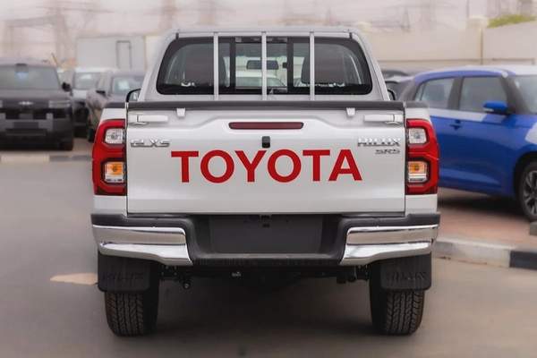 New 2026 Toyota Hilux Double Cab GLX - GCC Specs - Ready for Anything!