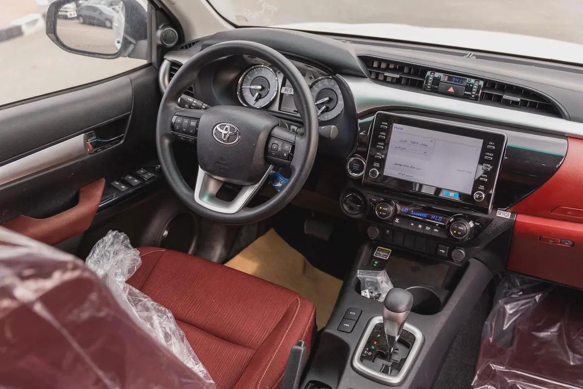 New 2026 Toyota Hilux Double Cab GLX - GCC Specs - Ready for Anything!-14-14