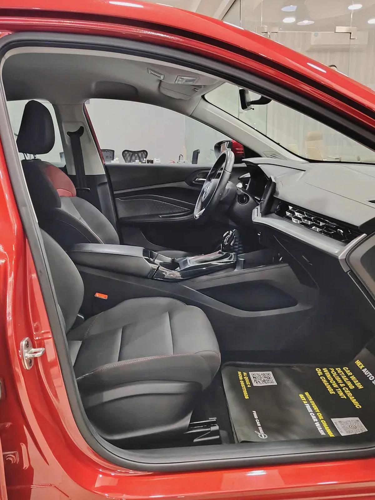 2024 MG GT Comfort - GCC Specs-11-11
