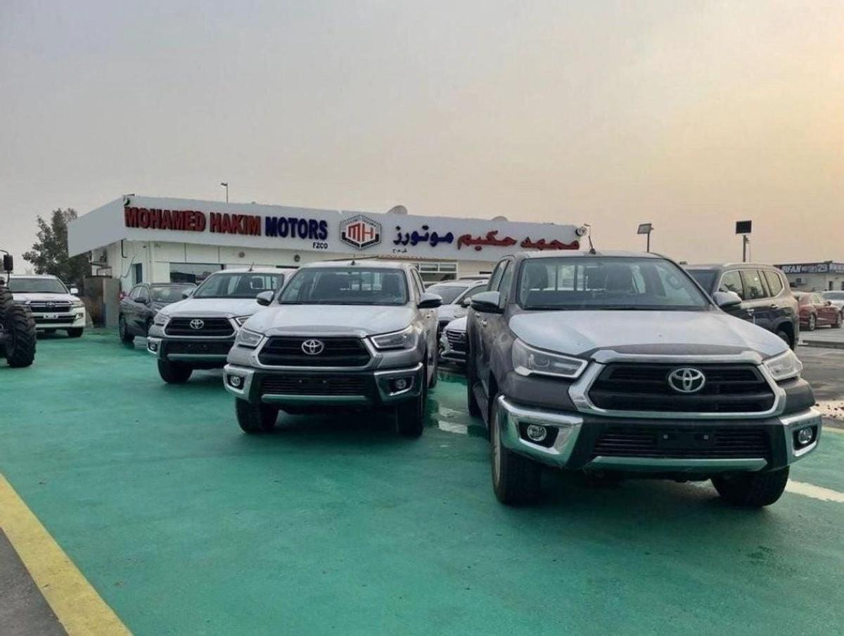 Toyota Hilux GLX 2.7L Double Cab Utility 4WD A/T GLX Double Cab Utility 4WD A/T GLX Double Cab Utility 4WD M/T 20-3-3