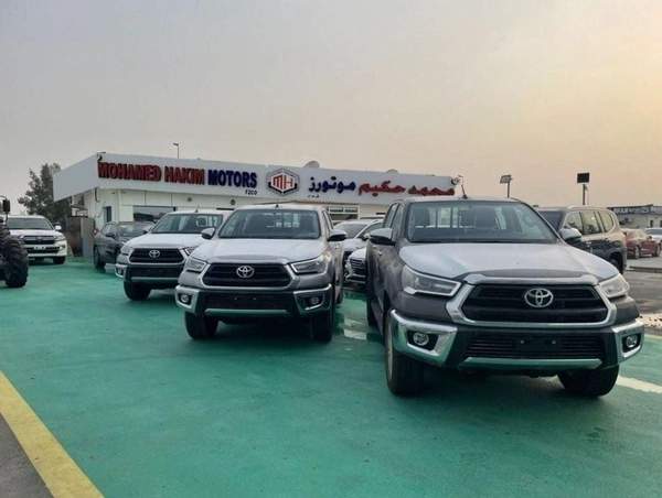 Toyota Hilux GLX 2.7L Double Cab Utility 4WD A/T GLX Double Cab Utility 4WD A/T GLX Double Cab Utility 4WD M/T 20