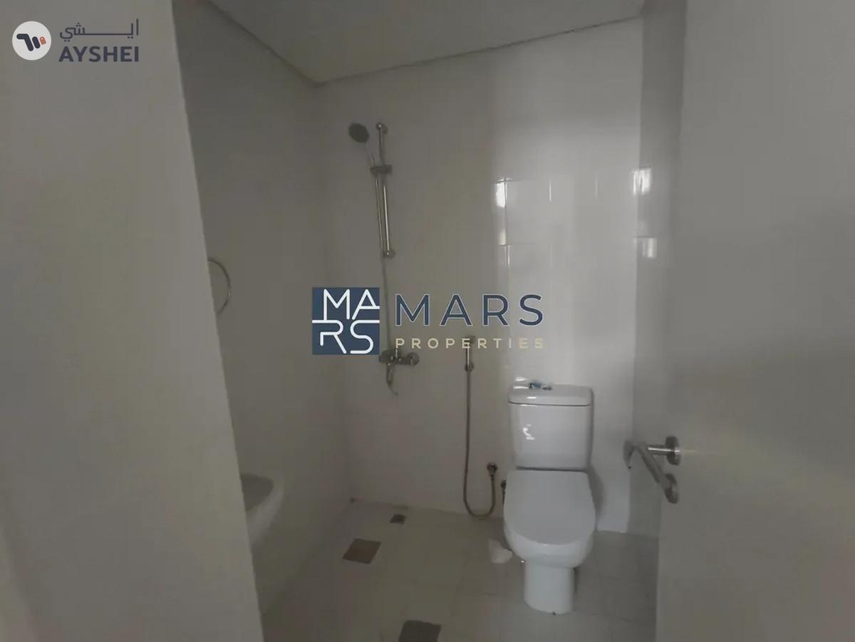 Luxurious 3 bedroom villa available for rent in nasma residence-4-4