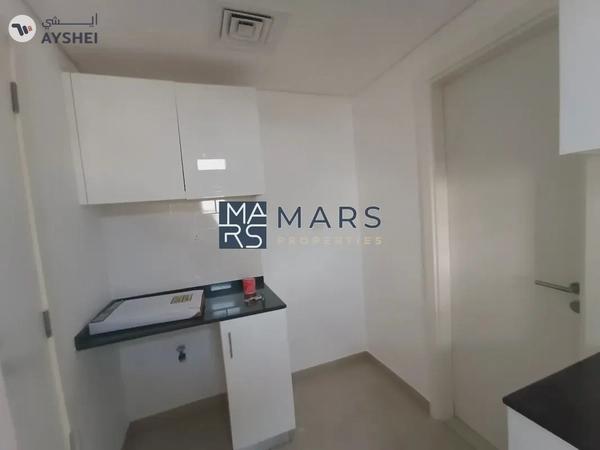 Luxurious 3 bedroom villa available for rent in nasma residence