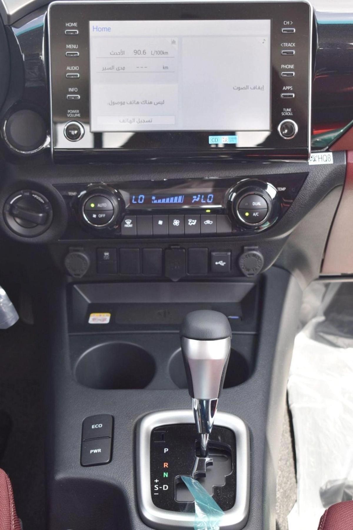 Toyota Hilux HILUX SR5 2.7L AT 2025-10-10
