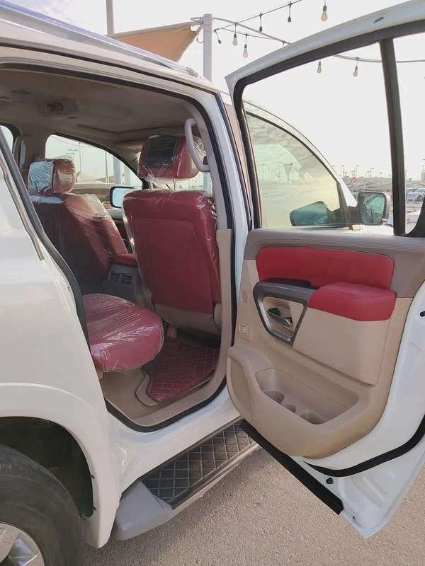 Nissan Armada LE 2015, GCC Specs - Well Maintained!