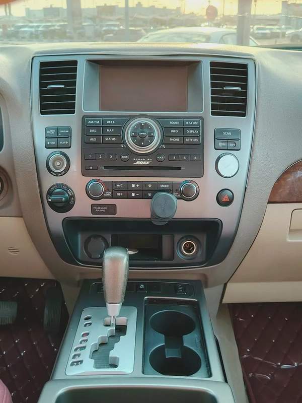 Nissan Armada LE 2015, GCC Specs - Well Maintained!
