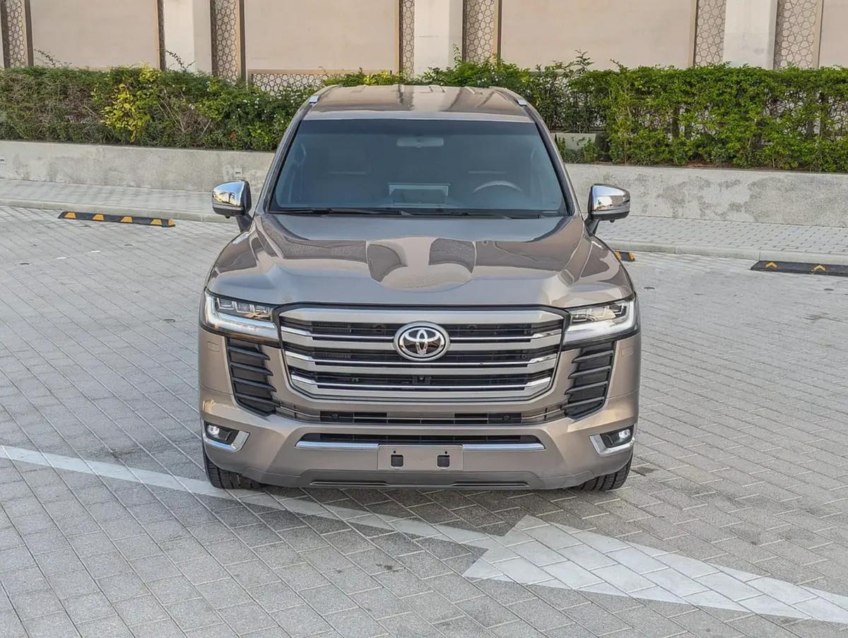 TOYOTA LAND CRUISER 2013 FACELIFTED 2025 WITH INTERIOR AND EXTERIOR GCC V6 4.0L-19-19