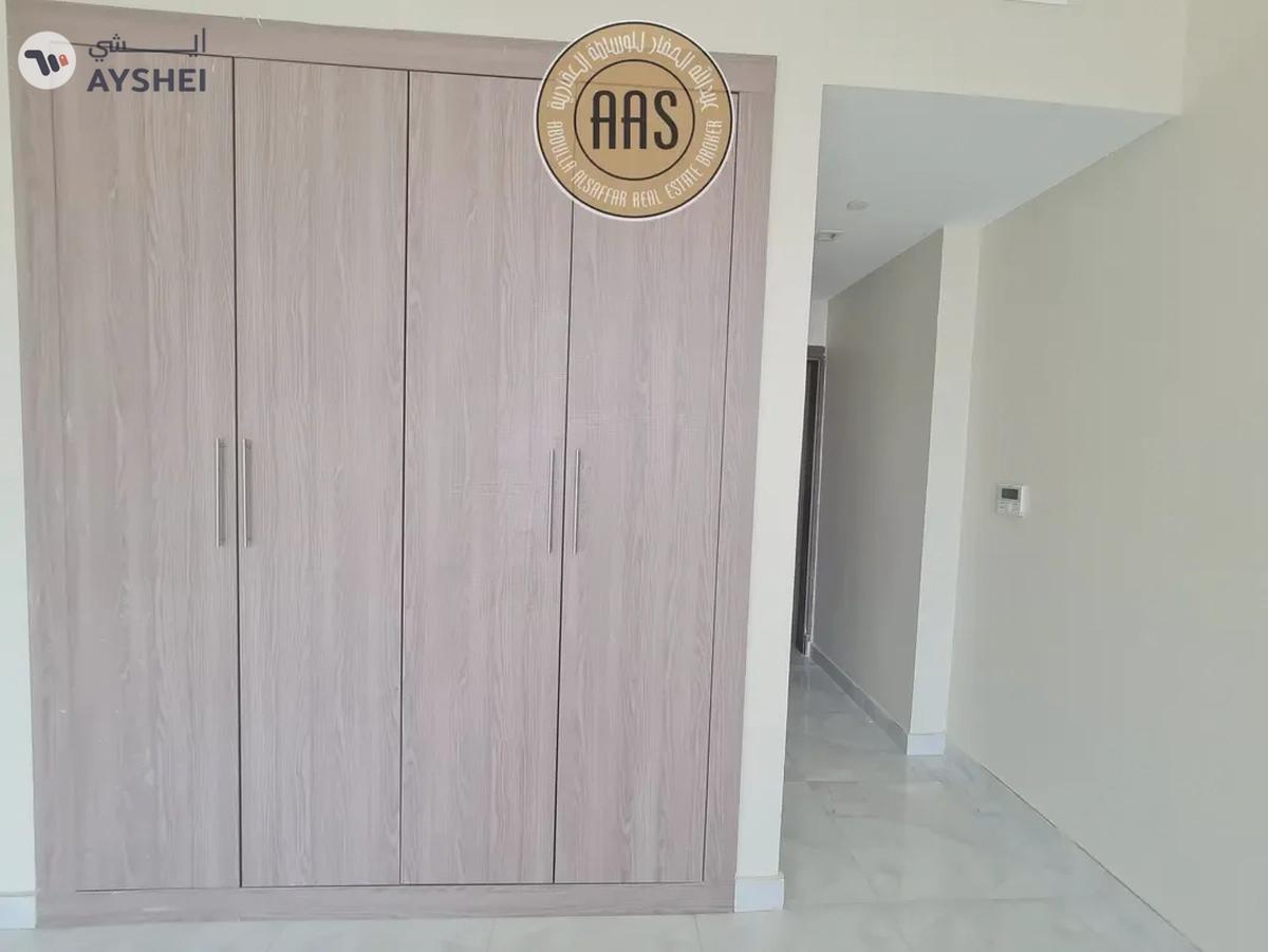 Very Huge Size 1Bhk Close To Park 57k With Full Facilities-9-9