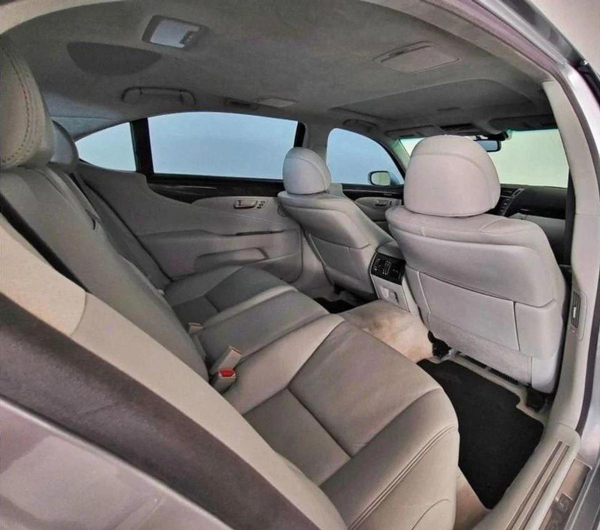 Lexus LS460 4.6L - 8CYL - EXCELLENT CONDITION NO ACCIDENT AMERICAN SPECS CLEAN TITLE-9-9