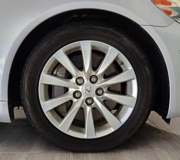 Lexus LS460 4.6L - 8CYL - EXCELLENT CONDITION NO ACCIDENT AMERICAN SPECS CLEAN TITLE